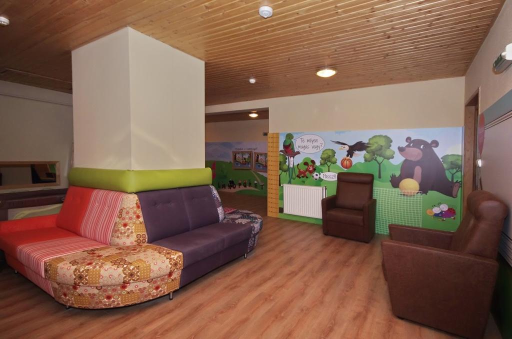 Aqua Hotel Gyula Extérieur photo